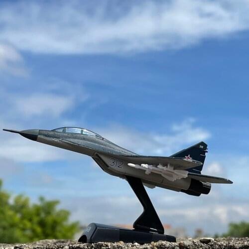 1:140 Diecast MiG-29 Fighter Alloy Aircraft Model Military Aviation Model Ornaments Collection Children Christmas Gifts