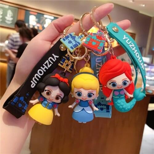 Disney Anime Mickey Mouse Frozen Marvel Keychai Figure Toys Stitch Spiderman Keychain Car Couple Bag Keychain Girls Gift Toys
