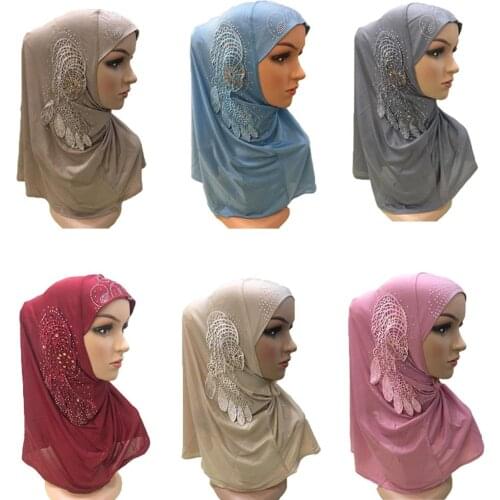 One Piece Muslim Women Flower Hijab Scarf Islamic Rhinestone Amira Headscarf Head Wrap Full Cover Turban Ramadan Hijabs Fashion