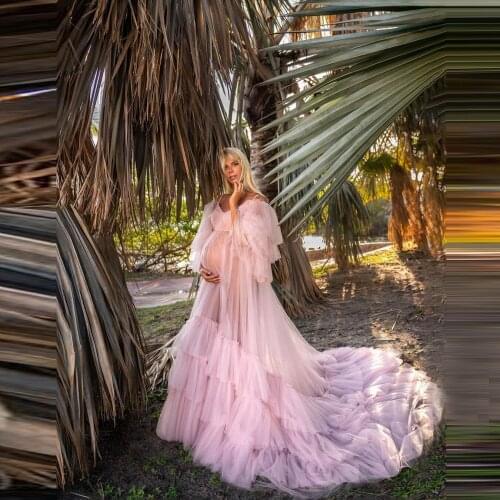 New In Pink Tulle Maternity Dresses For Photo Shoot With Straps Cap Sleeves Ruffles Teired Long Train Pregnancy Gown