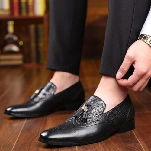 Tassels Brogue Shoes Men Loafers Mens Formal Shoes for Wedding Men Official Leather Shoes Man Oxford Zapatos Hombre Talla 48