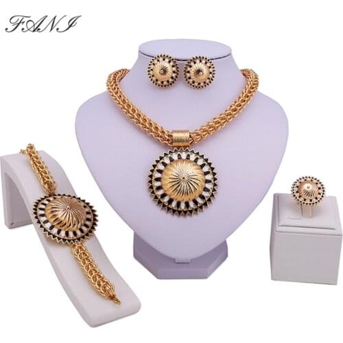 Fani Free Shipping Nigerian Wedding Jewelry Set Wholesale customer Bridal Dubai Gold Jewelry Set Fashion African Beads Jewelry