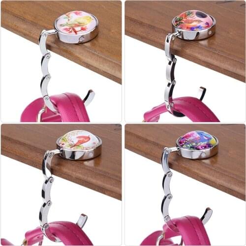 Fashion Foldable Desk Bag Hook Portable Handbag Hook Crystal Diamond Metal Bird Shell Unique Table Purse Bag Hanging Holder