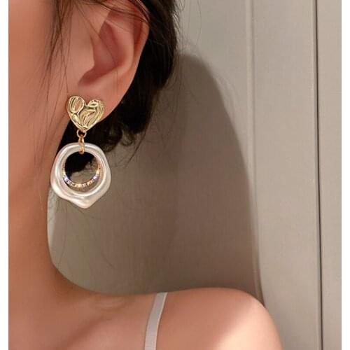 U-Magical Charming Round Love Heart Hollow Rhinestone Dangle Earring for Women Irregular Simulation Pearl Earring Jewellery