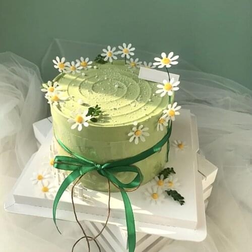 8pcs Acrylic Daisy Flower Cake Decoration Happy Birthday Cake Topper Candy Bar Garden Party Favors DIY Kitchen Tools Decorating