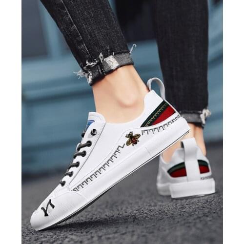 Male sneakers mens casual shoes leather white shoes lazy leather shoes soft leather mens casual shoes breathable designer shoe