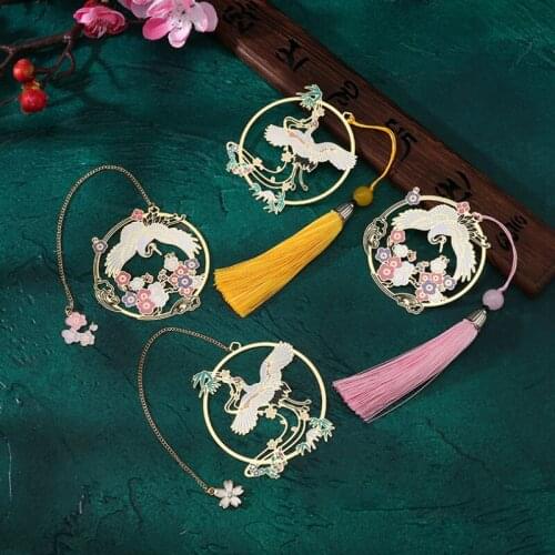 1pc Creativity Flying Crane And Plum Blossom Bookmark Cute Art Pattern Book Mark Page Folder Office School Supplies Stationery