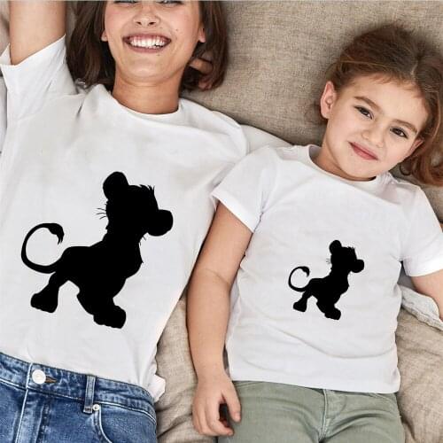 2021 Matching Family T Shirt Mommy And Me Summer Short Sleeve Tshirts Simba Disney Cartoon Printed Family Clothes Kawaii T-shirt