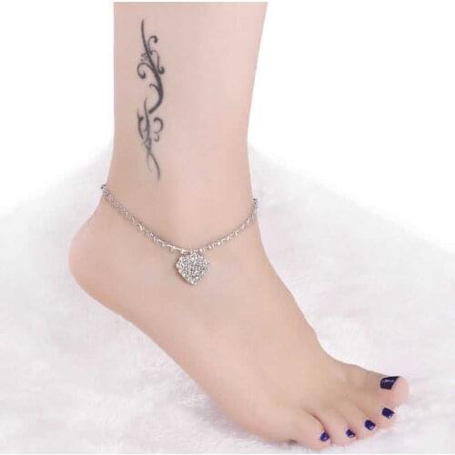 New fashion girls love Rhinestone foot chains with exotic heart-shaped Rhinestone foot accessories