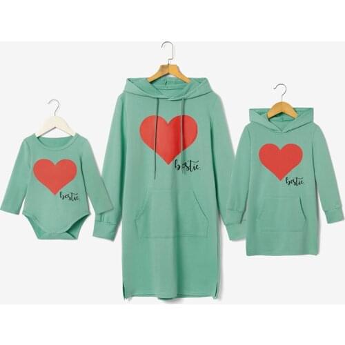 Family Matching Outfits Autumn Winter Hooded Long Sleeved Love Mid Length Sweater Parent Child Wear Baby Girl Women Home Clothes