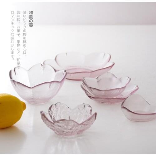 Japanese-style pink cherry hammer-shaped cherry blossom dish sauce dish pink creative glass small dish vinegar dish cutlery