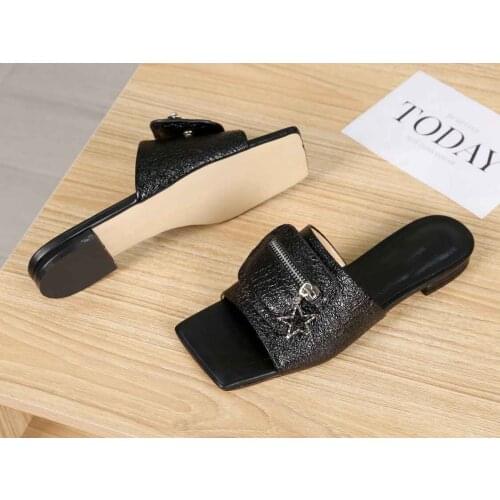 New 2021 New Fashion Summer Luxury Women Slippers Genuine Leather Classics Metal Color Women Shoes