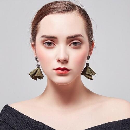 2018 New Fashion earring jewelry for woman fabric earring nice quality post earring party For Women earrring wholesale jewerly