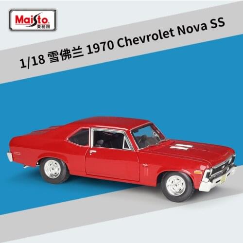 Maisto 1:18 Chevrolet 1970 Nova SS Simulation Alloy Finished Car Model With Base Collection Ornament Gifts