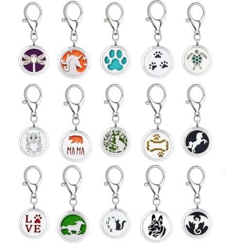 Unicorns pet dog 30mm locket Key Chain essential oil Perfume Diffuser Locket with Lobster clasp Key Chain 5 Pads fit pet collar
