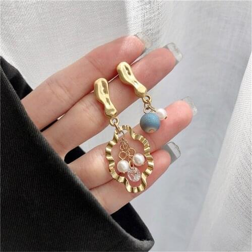 Han Edition Asymmetric Metal Earrings Women Fashion Contracted Temperament Geometry Pearl Earring Ornaments