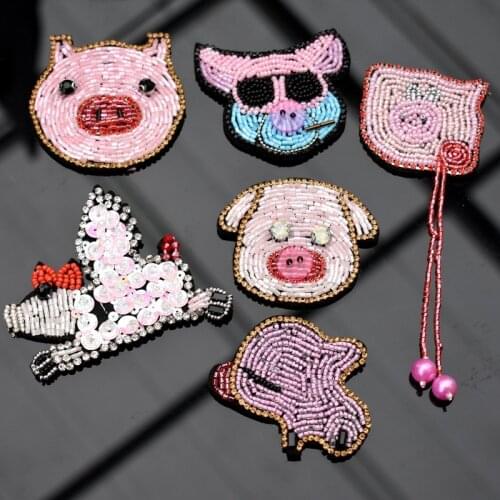 Lovely Funny Flying Beaded Pig Patch Superpig Superdog Sew On Embroidered Clothes Piggy Patches For Clothing Boys Man Wholesale