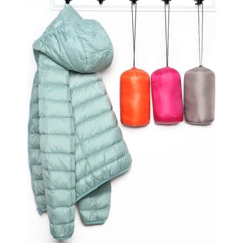 90% Ultra-light Plus Size Thin Down Jacket Women 2019 Autumn Winter Slim Short Hooded Warm White Duck Down Coat Women Outerwear