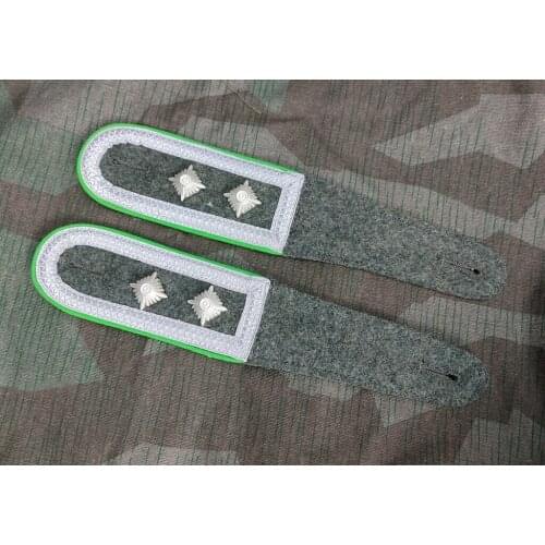 PAIR OF WWII German Heer Panzergrenadier Oberfeldwebel shoulder board