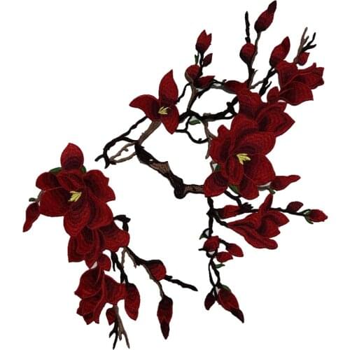 WUYUCONG 1Set Embroidery Floral Appliques Sew on Patch for Clothes jacket DIY Sewing Accessories Red Flower Embroidered Patches