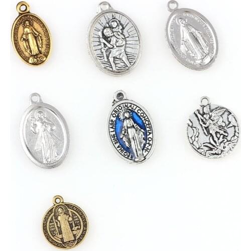 Religious Oval Metal Portrait Charms One hole Necklace Link Charm Pendants Center Accessories DIY Jewelry accessories