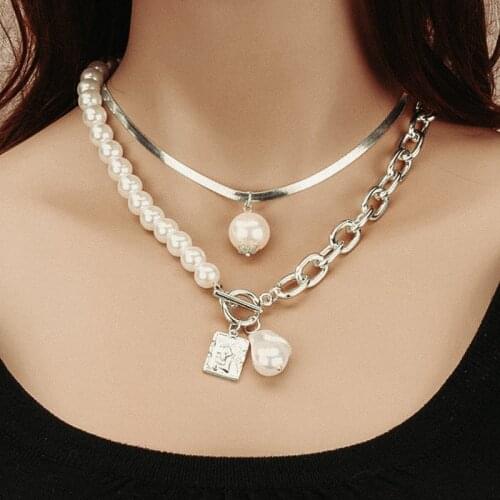 2021 New Fashion Vintage Imitation Pearl Rose Gold Choker Necklace Statement Angel Pendant Necklace For Women Party Jewelry Gift