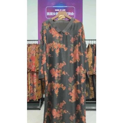 Xiangyunsha Pearl Satin Dress V-neck dress