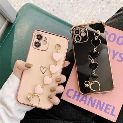 Love Bracelet Finger Wristband Plated Gold Heart Silicone Phone Case For iPhone 11 12Promax XR XS Max X 10 7 8Plus Funda Cover