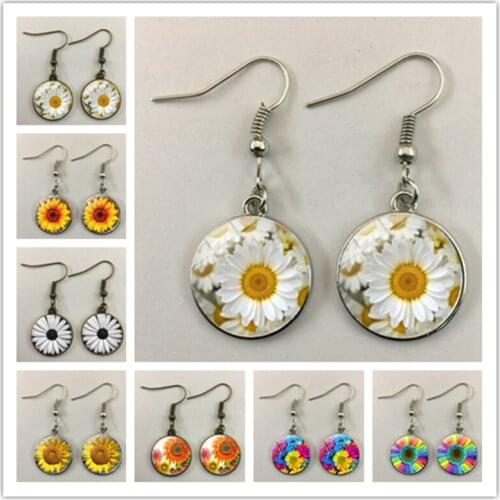 Fashion new small fresh daisy flowers temperament henna sunflower glass earrings personality girl simple earrings
