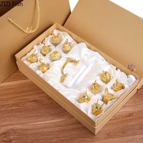 12PCS/Set Chinese Style Zodiac Shapes Wine Glass Wine Splitter Set Home Whiskey Vodka Spirit Glass Exquisite Gifts for Friends