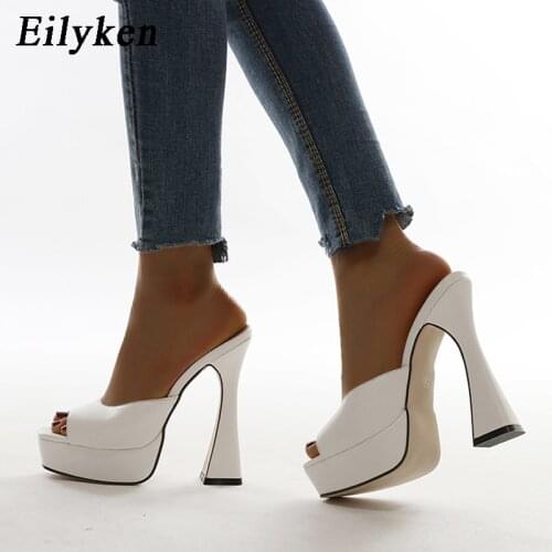 Eilyken 2021 New Women Shoes Slides Peep Toe Summer Outdoor Slippers Fashion Square Heels 13cm Gladiator Sandals