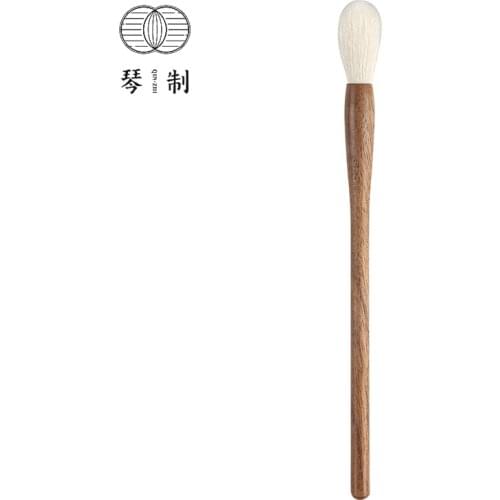QINZHI Professional Handmade Make Up Brush B49 Small Highlighter Eye Shadow Blending Brush Soft Saikoho Goat Hair Makeup Brush