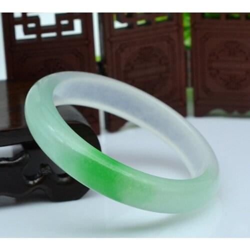 Light Green Womens Jade Bracelet Fashion Accessories Jadeite Natural Charm Women Men for Hand Carved Round Bangle Lady Jewelry