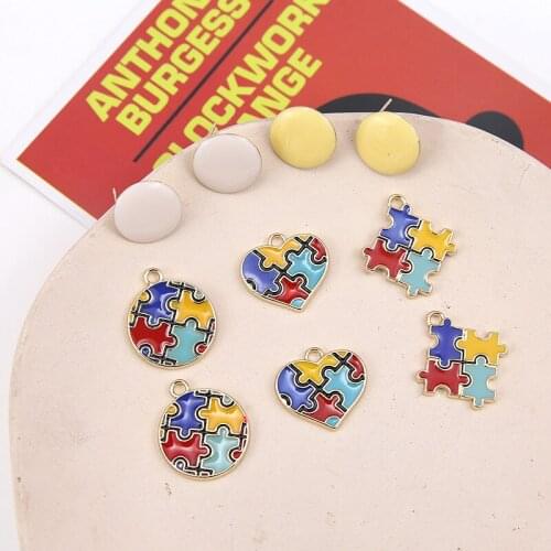 Newest 30pcs/Lot Colorful Enamel Alloy Charms Gold OTne Plated Round Heart Sqaure Oil Drop Earring Floating Pendant Stud Decor