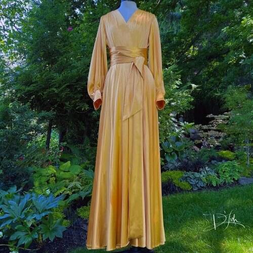 Gold Dressing Gown Silk Satin Long Wedding Party Pajamas Women Bathrobes Bride Boudoir Sleepwear Nightgowns Belt