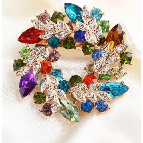 Gleaming colorful rhinestones garland golden brooch pin accessory