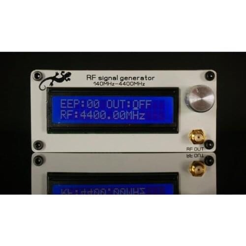 140MHZ-4400MHZ 5dBm Digital LCD RF Signal Generator Signal Source