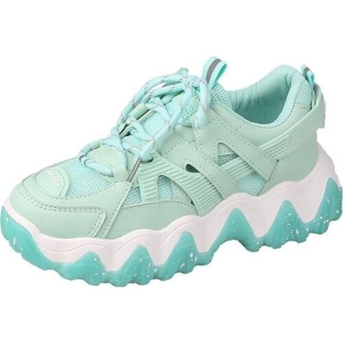 New girls sneakers fashion mesh breathable lightweight comfortable non-slip all-match casual hiking shoes women shoes for women