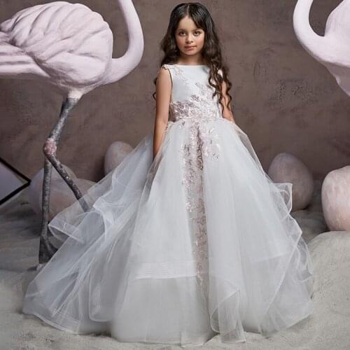 Princess Lace Bow Flower Girl Dresses Sleeveless Open back First Communion Gowns Wedding Party Dresses formal with Pageant Gown