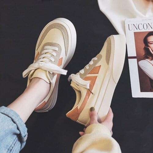 QWEEK Women Korean Platform Tennis Autumn Spring Sports White Shoes Sneakers Flat Casual Running Vulcanize Basket Fashion Rubber