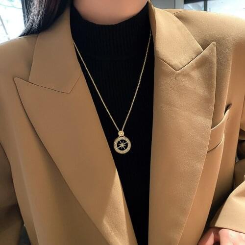 Necklace for Women Fashionable Crystal Star Geometric Necklace Simple Polaris Pendant Necklace Jewelry Wholesale