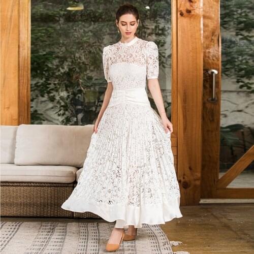 2021 Elegant White Dresses Summer Fashion Puff Sleeve Luxuries Pleated Hollow out Patchwork Lace Long Dress Party Women