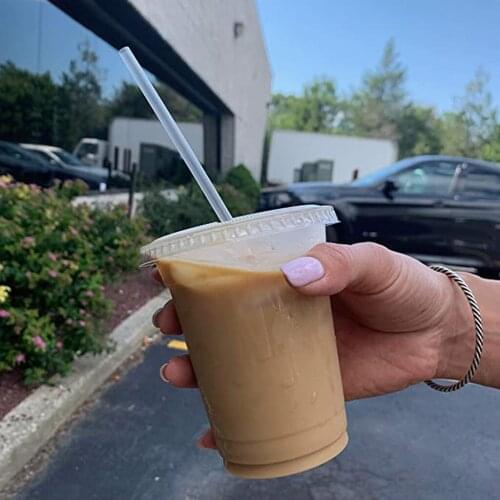 100pcs Disposable Plastic Cups With Dome Lids For Outdoor Picnic Plastic Tasting Cup Crystal Clear 450ml Kitchen Party Tableware