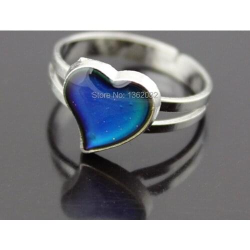 Fashion Girl Womens Color Changing Love Heart Mood Rings Emotion Temperature Rings Changeable Adjustable Finger Bands MR94