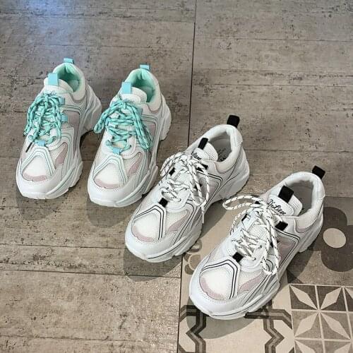 Autumn breathable sports shoes 2020 new Korean version of wild color matching female casual mesh sports shoes womens shoes