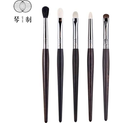 QINZHI Professional Handmade Make Up Brushes Set Eye Shadow Blending Brush Soft Goat Hair Horse Hair Makeup Brushes Kit