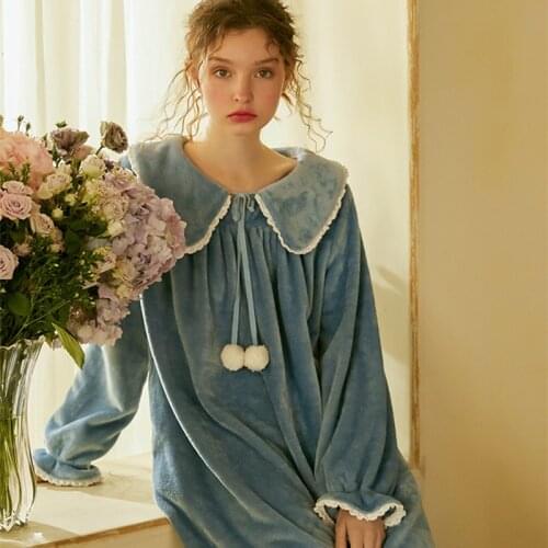 Winter Sleepwear Nightgown Woman Flannel Long Sleeve Nightgown Sweet Women Princess Nightwear Dress Soft and comfortable