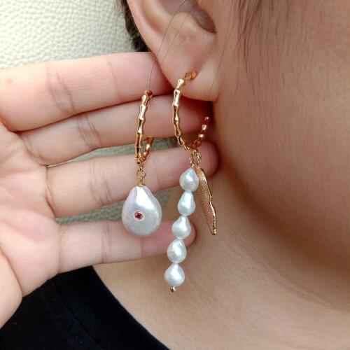 YYGEM office style Cultured Natural White Keshi Pearl Coin Pearl Cz Pave Asymmetric hoop Earrings