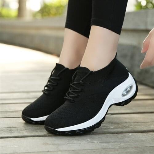 Fashion Womens Running Shoes Socks Sneakers Lightweight Sports Shoes Breathable Outdoor Comfort Walking Jogging Leisure Shoes