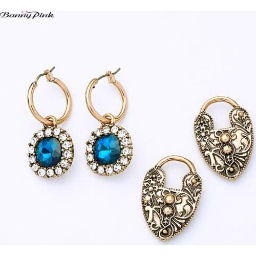 Banny Pink Vintage Pattern Heart Stud Earrings For Women 2 Pairs/Set Rhinestone Square Earrings Party Geometric C Shaped Earring